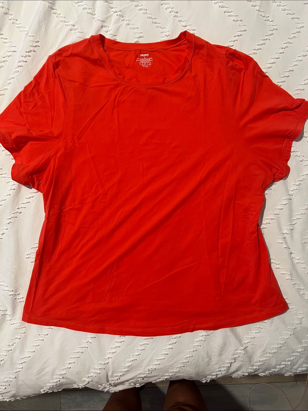 SKIMS Fits Everybody Red Short Sleeve Crewneck Tee